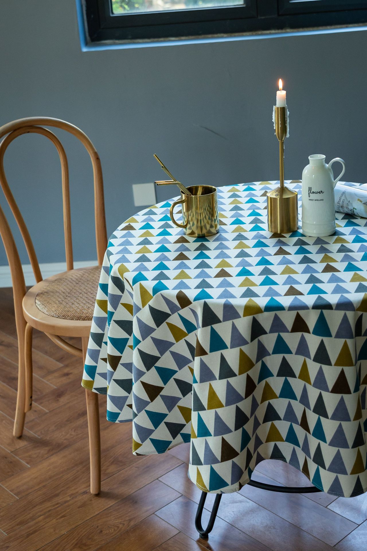 Cotton and Linen Round Tablecloth Ⅲ